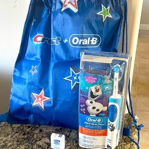Kids Rechargeable Toothbrush with 2 Refill Heads & Kids BackPack Great Gift!!
